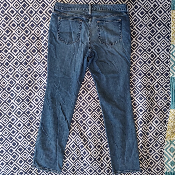 Eddie Bauer Curvy Slim Straight Jeans - Picture 3 of 9